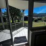 Apartment Modernes In 24h Check-in Terrasse Mit Blick Ins Gruene Privater Parkplatz *
